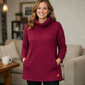 New Balance Heat Loft Quilted Tunic Top Funnel Neck Womens Large Red Warm Thick